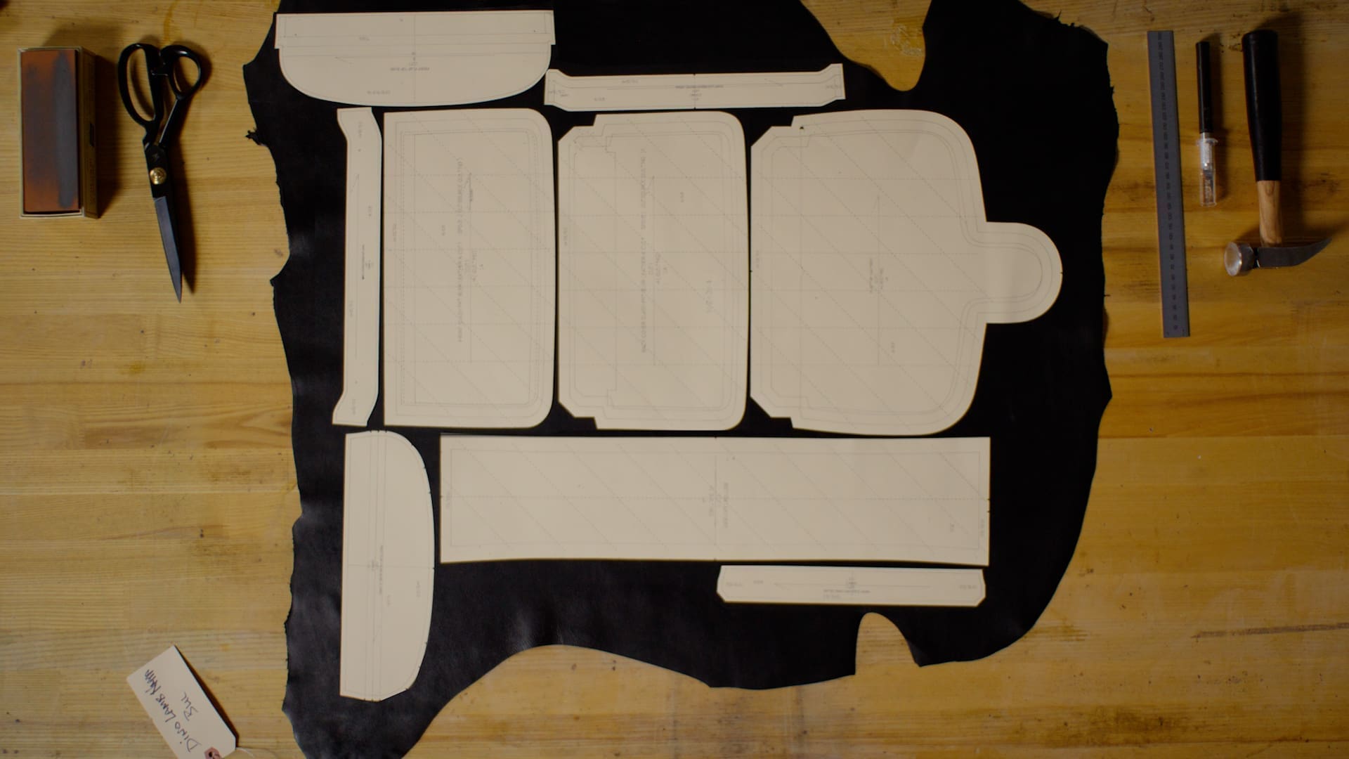 RIOT, NYC Creative Agency: Leather pattern cutouts arranged to maximize usage in Coachtopia’s Alter/Ego bag creation. Leather pattern cutouts arranged to maximize usage in Coachtopia’s Alter/Ego bag creation.
